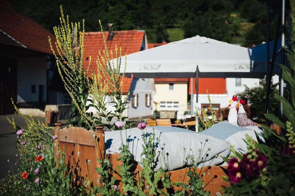 Alte Kass Hotel & Kaffeehaus Neidlingen Exteriör bild