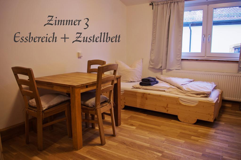 Alte Kass Hotel & Kaffeehaus Neidlingen Exteriör bild